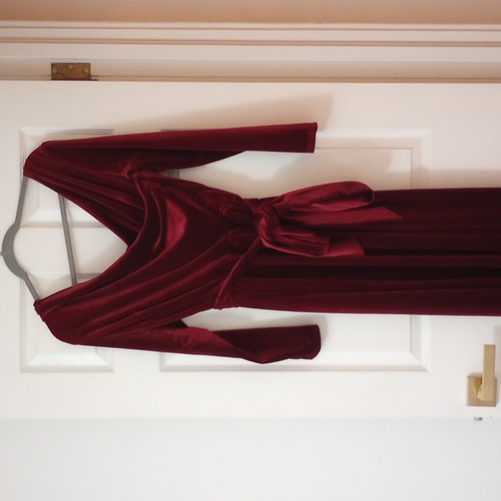 Burgundy Velvet Formal Christmas Gown Dress
